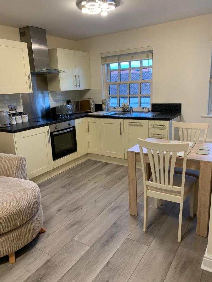 2 Bedroom duplex apartment Bawtry Extérieur photo