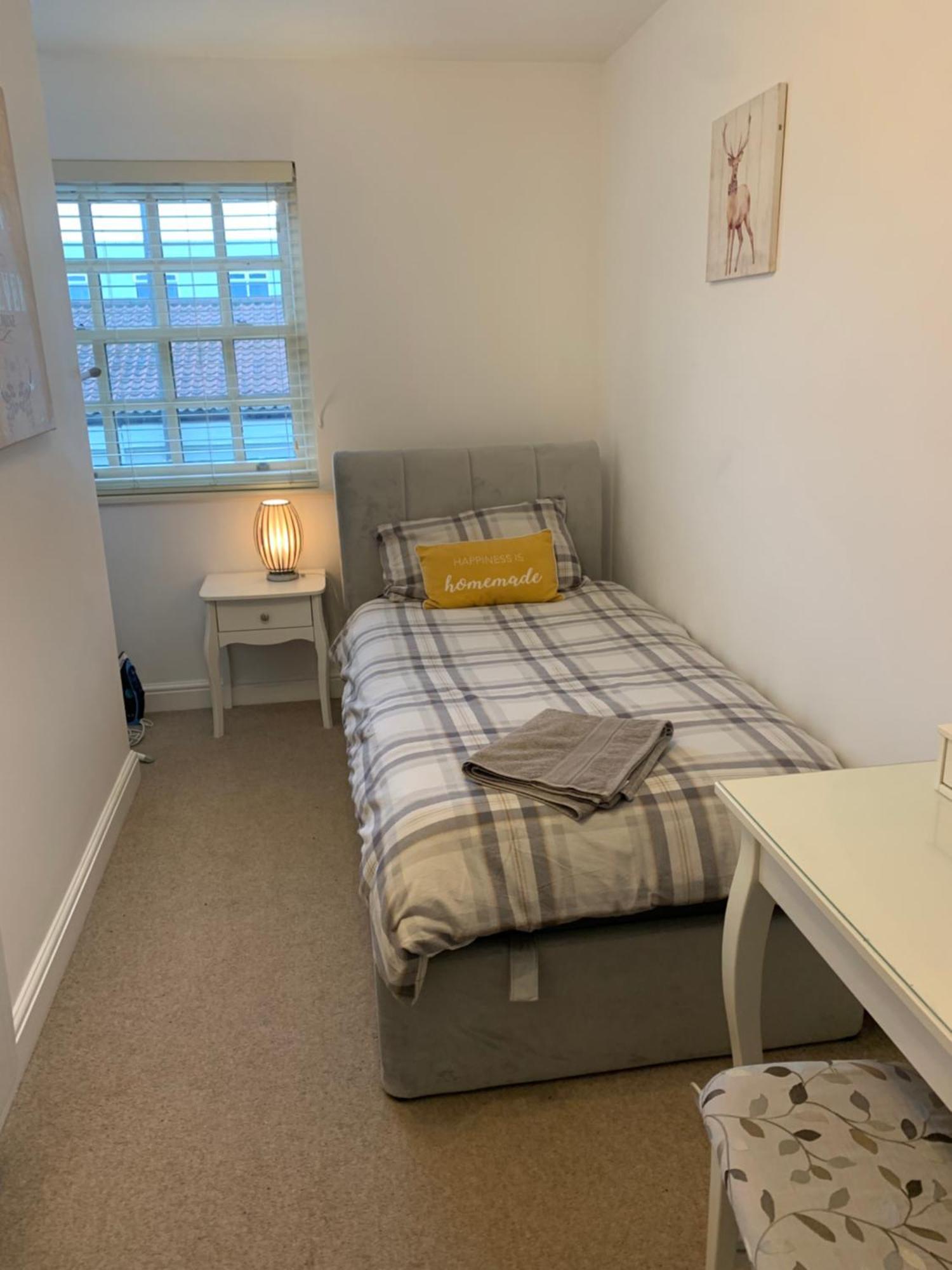 2 Bedroom duplex apartment Bawtry Extérieur photo